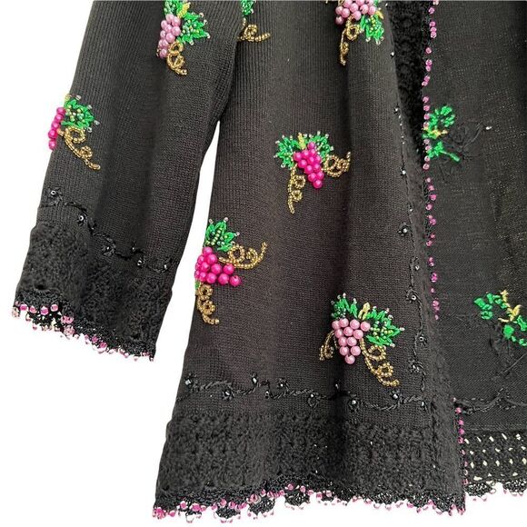 Vintage Cardigan with Beaded Grapes and Black Feather Collar Black + Purple S - Picture 2 of 8